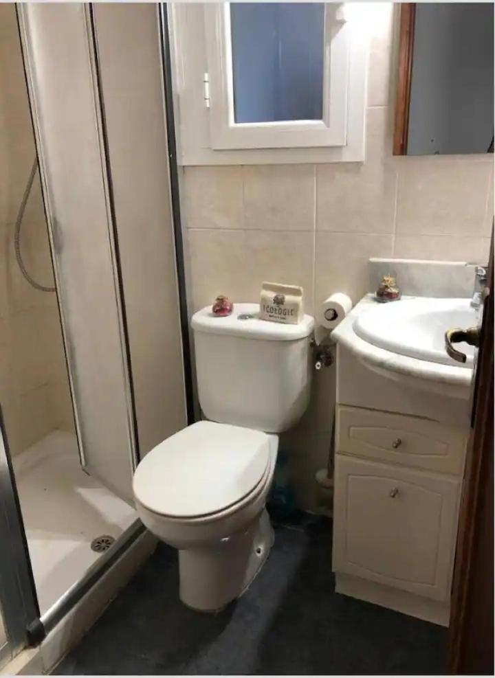 Appartement Habitacion Rustica En Para Una Sola Persona En Casa Familiar *